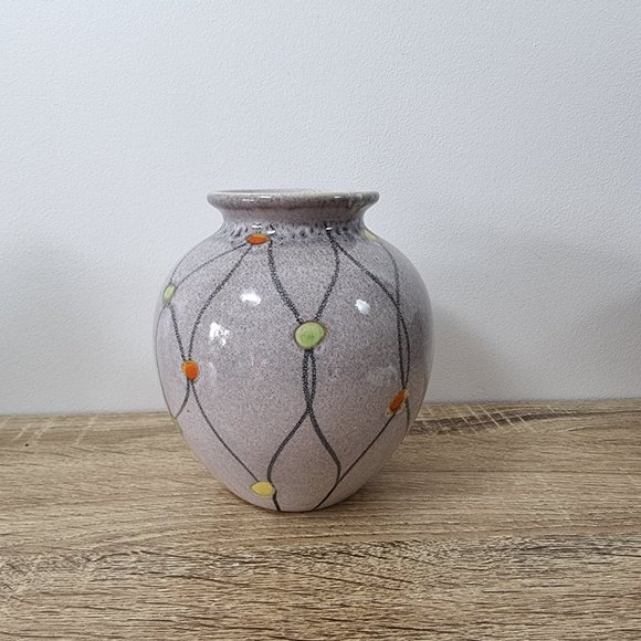 Vintage 1980s Purple Ultra Violet Vase West German 14 cm H - Picture 4 of 10